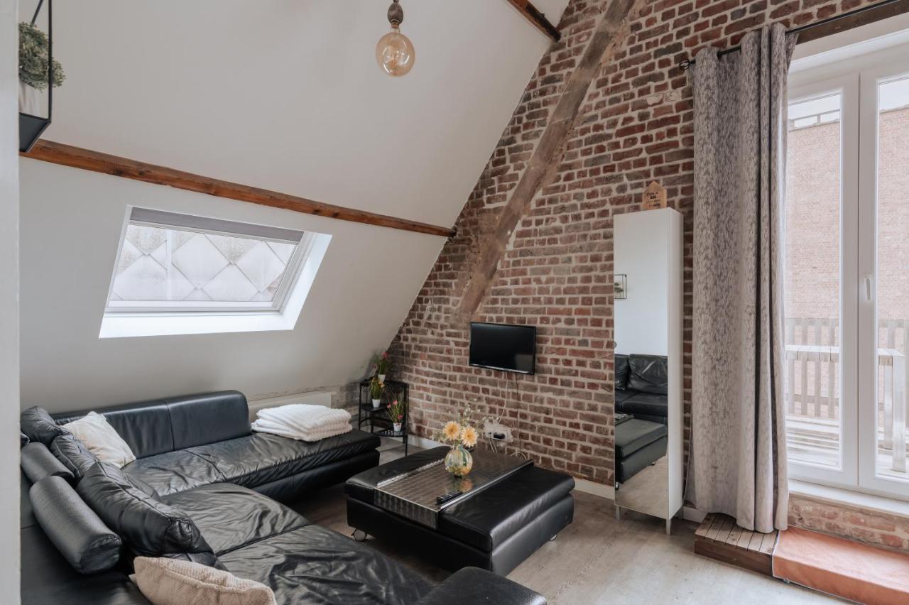 Amazing 2 Rooms Design Apartement Loft Ieper Luaran gambar